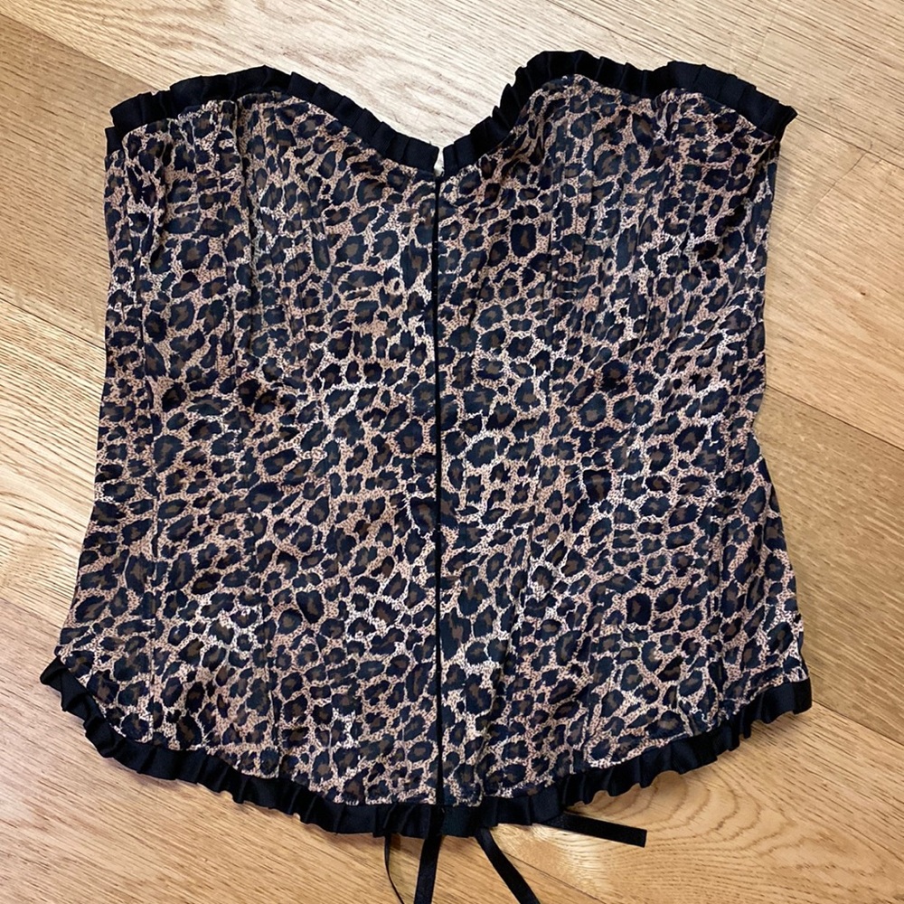 Leopard corset with hooks and ties